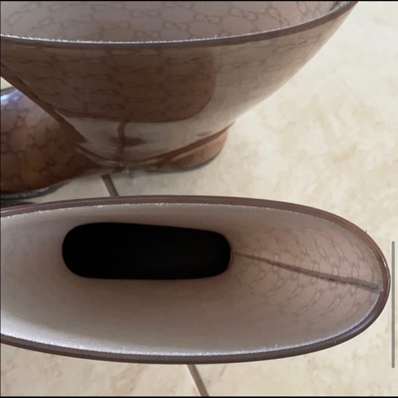 ❌SALE❌100% authentic Gucci boots - Picture 4 of 7